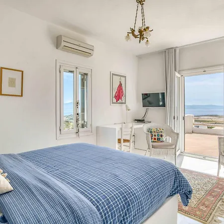 Les Oliviers Villa *