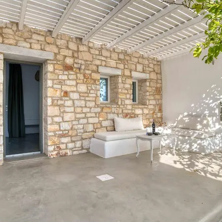 Les Oliviers Villa Isterni (Paros)